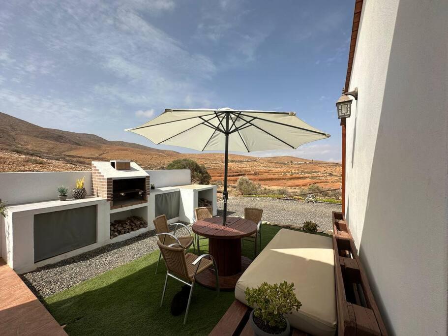 Private Villa With Pool In The Mountains Pájara 外观 照片