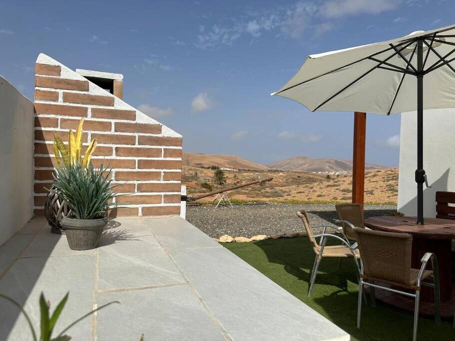 Private Villa With Pool In The Mountains Pájara 外观 照片