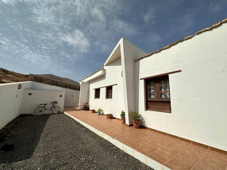 Private Villa With Pool In The Mountains Pájara 外观 照片