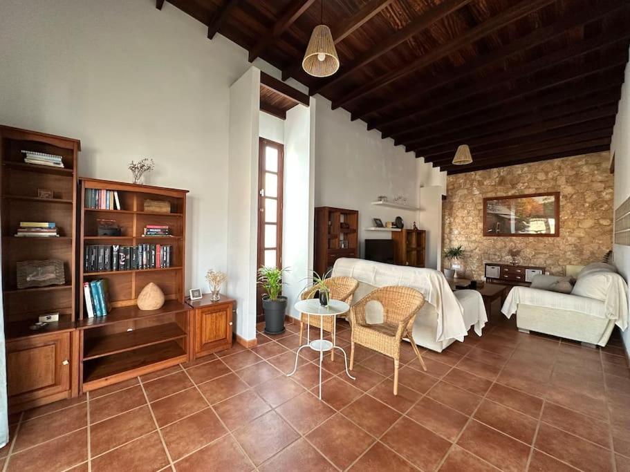 Private Villa With Pool In The Mountains Pájara 外观 照片